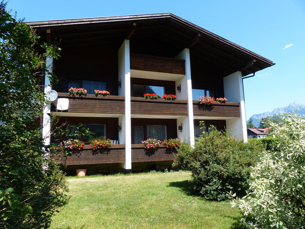 Pension Hohenrainer Reutte Εξωτερικό φωτογραφία