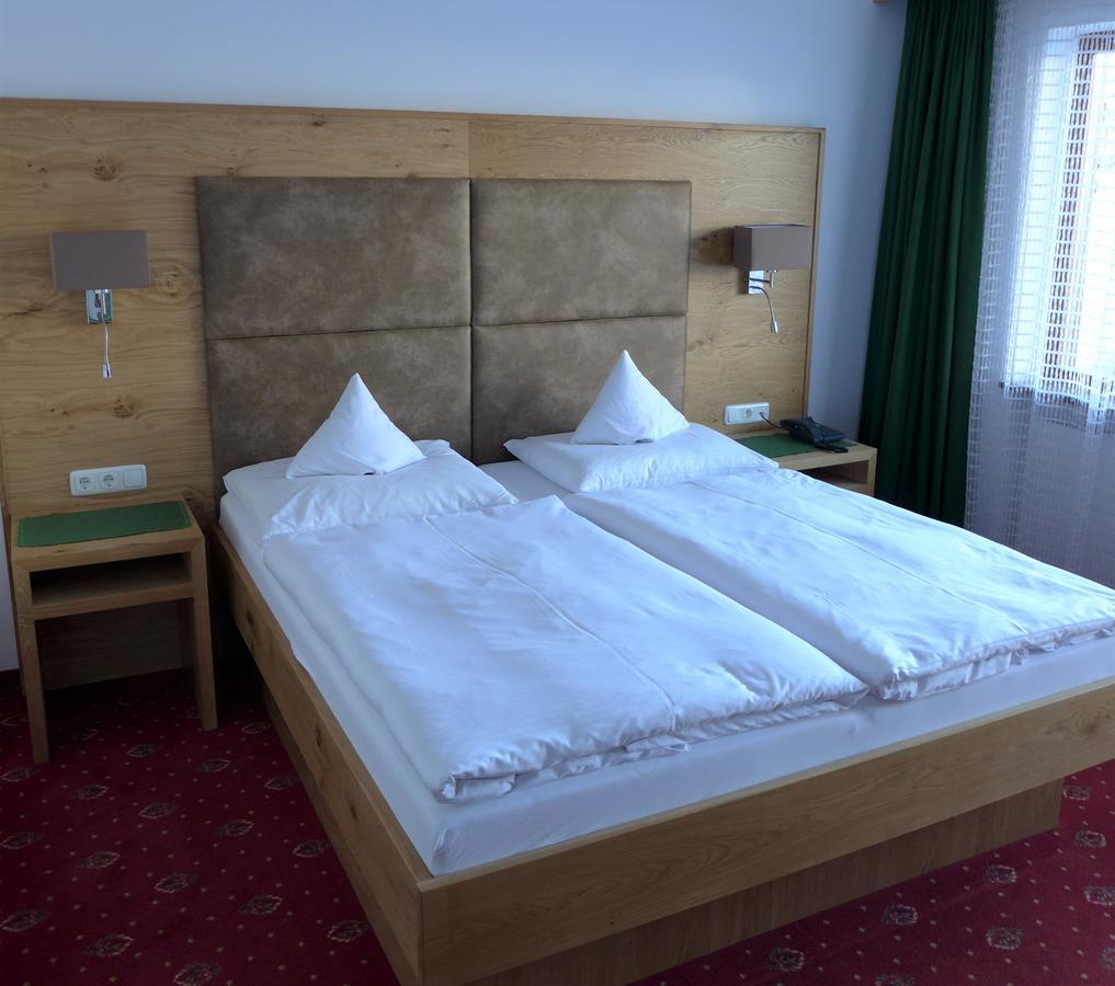 Pension Hohenrainer Reutte Εξωτερικό φωτογραφία